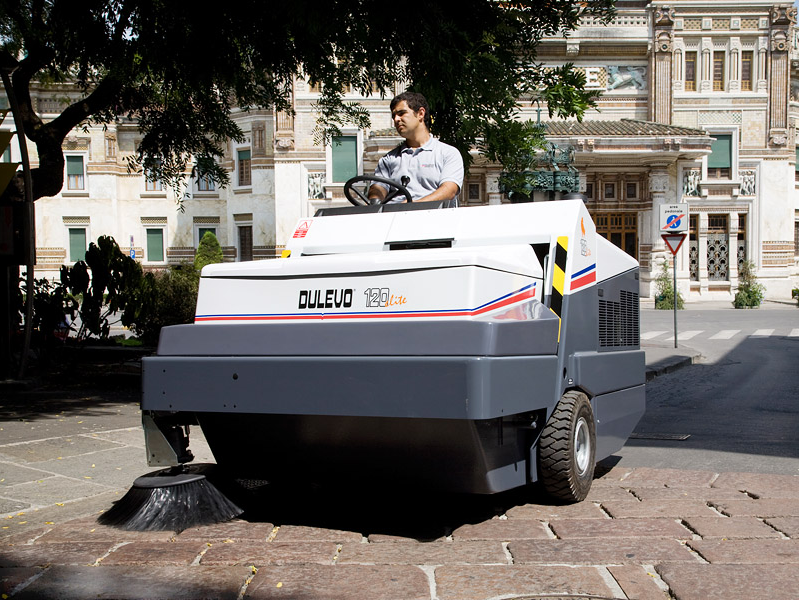 意大利Dulevo 工业商业驾驶式扫地机 扫地车 进口扫地机 扫地车 120Elite