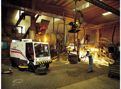 意大利Dulevo 工业商业驾驶式扫地机 扫地车 进口扫地机 扫地车 200 Quattro